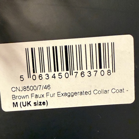 PrettyLittleThing Women's SKI Faux Fur Teddy size M NWT - Picture 11 of 11